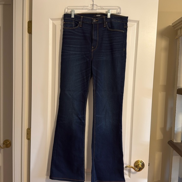 Hudson Jeans. “Barbara” never worn - Picture 1 of 4